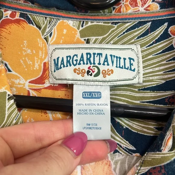 Margaritaville Mens Hawaiian Shirt Rayon Parrots Floral Tropic Jimmy Buffett - Picture 8 of 9